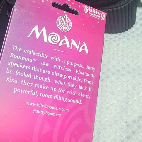MOANA NWT DISNEY PRINCESS BLUETOOTH SPEAKER (1 ONLY) - Picture 3 of 5